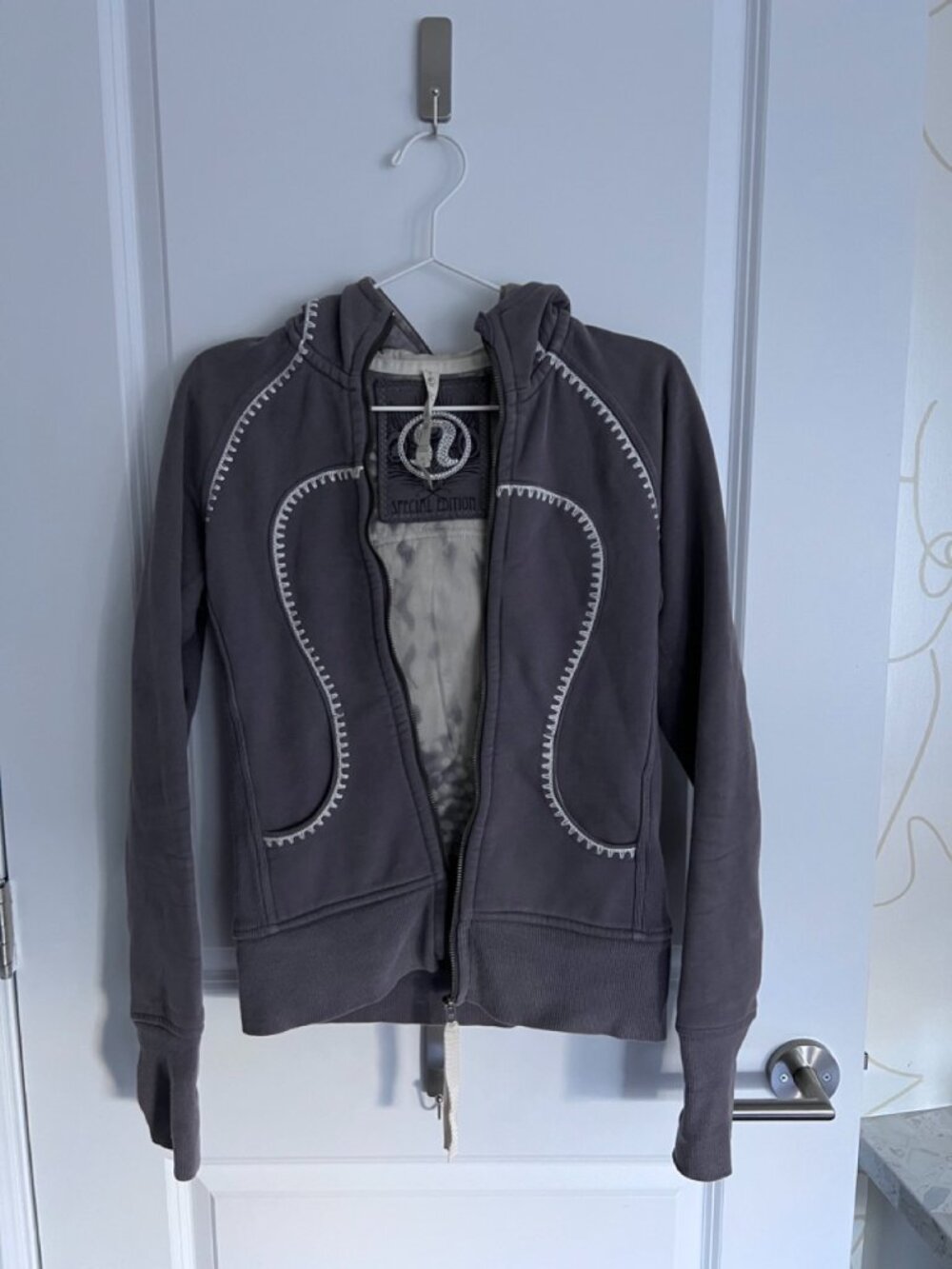 Special Edition LuluLemon Scuba Sweater